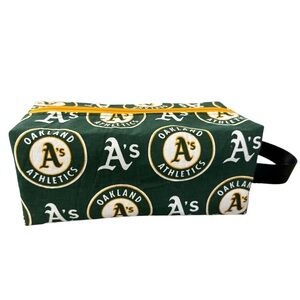 Oakland Athletics Green Toiletry Bag